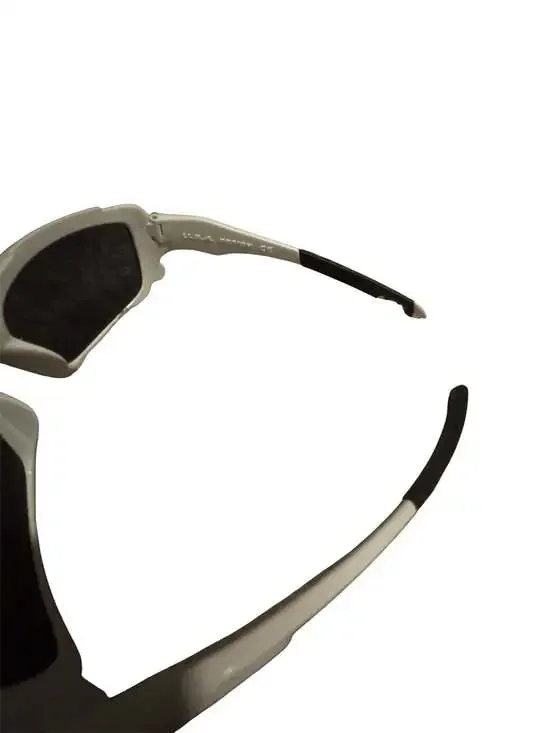 Oakley Fuel Cell White Frame Black Lens Wrap Sunglasses – Authentic – With Case - Picture 5 of 5